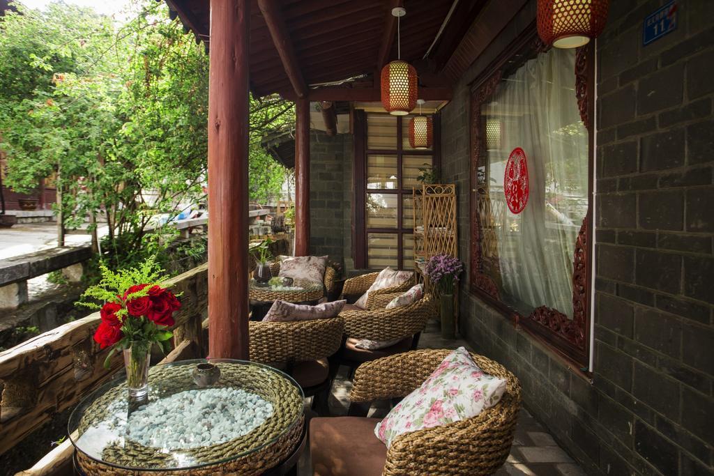 Hôtel Secret Garden à Lijiang  Extérieur photo